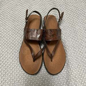 b.o.c. Born Concept Reagan Brown Tooled Leather Slingback Thong Sandals